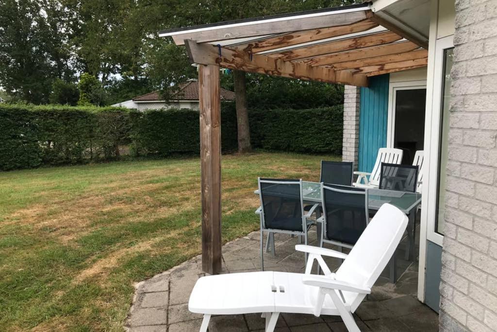 Rustig Gelegen Bungalow In Mooi Havelte Exteriér fotografie