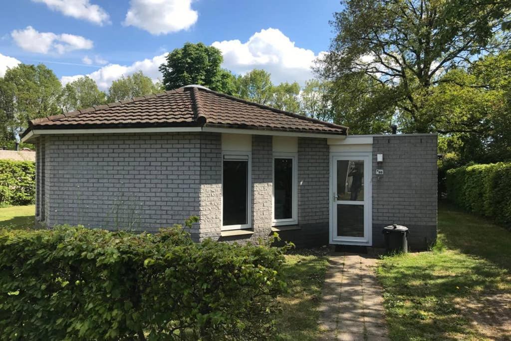 Rustig Gelegen Bungalow In Mooi Havelte Exteriér fotografie